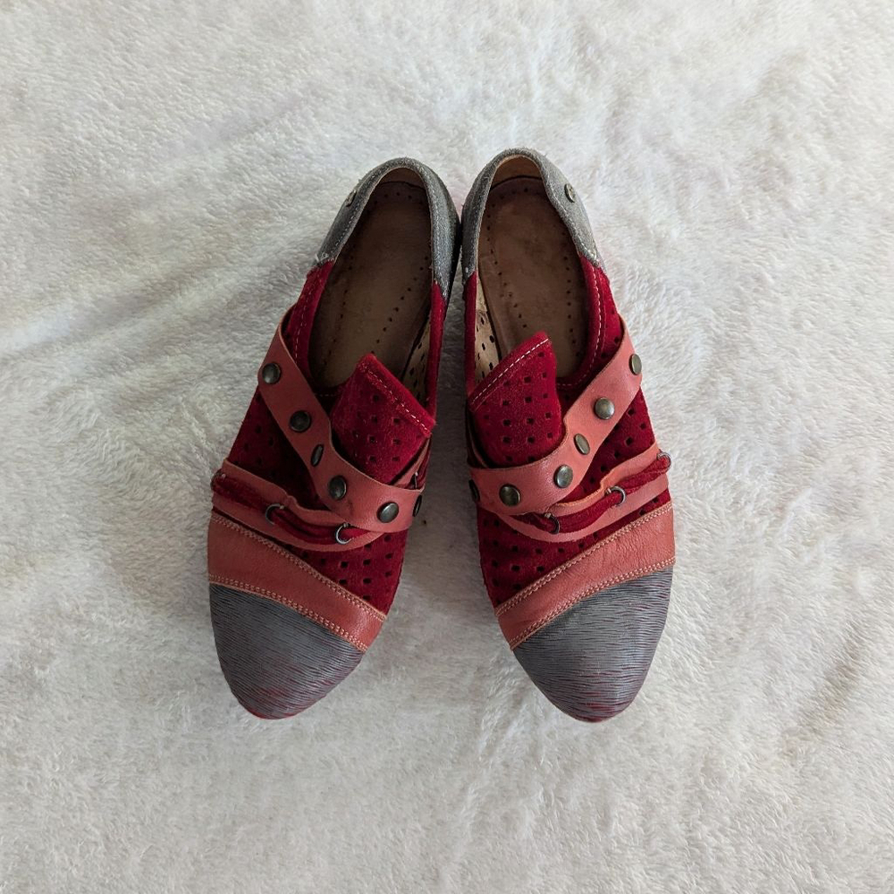 Maciejka Polish Red Suede Perforated Leather Shoes - Eu Size 39 — image 8 of 8